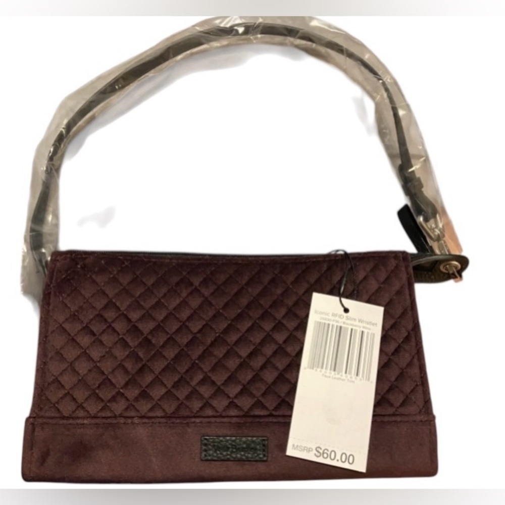NWT VERA BRADLEY ICONIC RFID SLIM WRISTLET IN BLACKBERRY WINE
